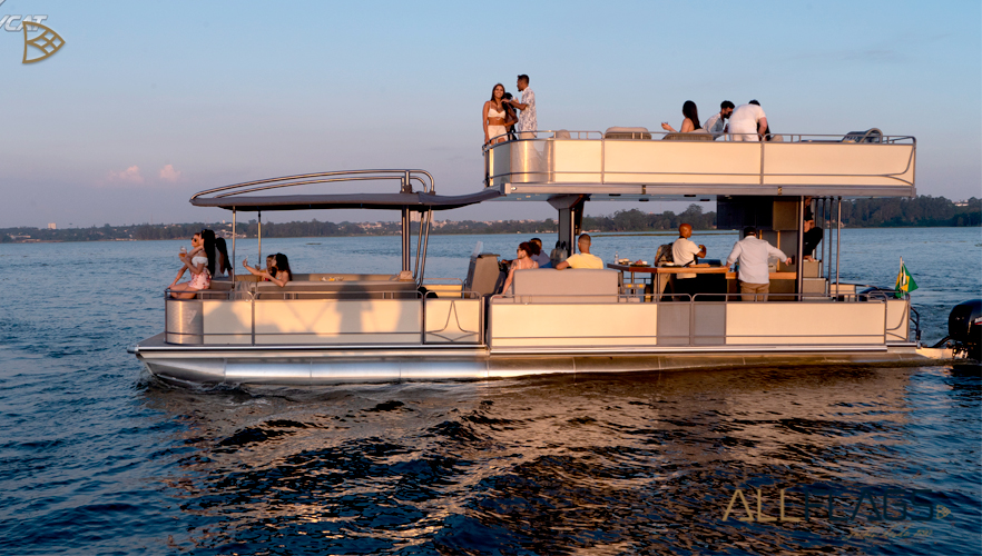 Pontoon Alvorada 1100
