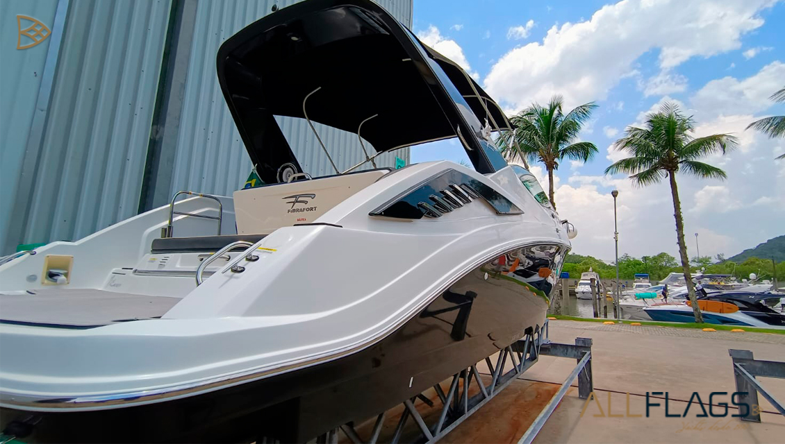 Lancha Focker 265 Black Edition - Imagem 4