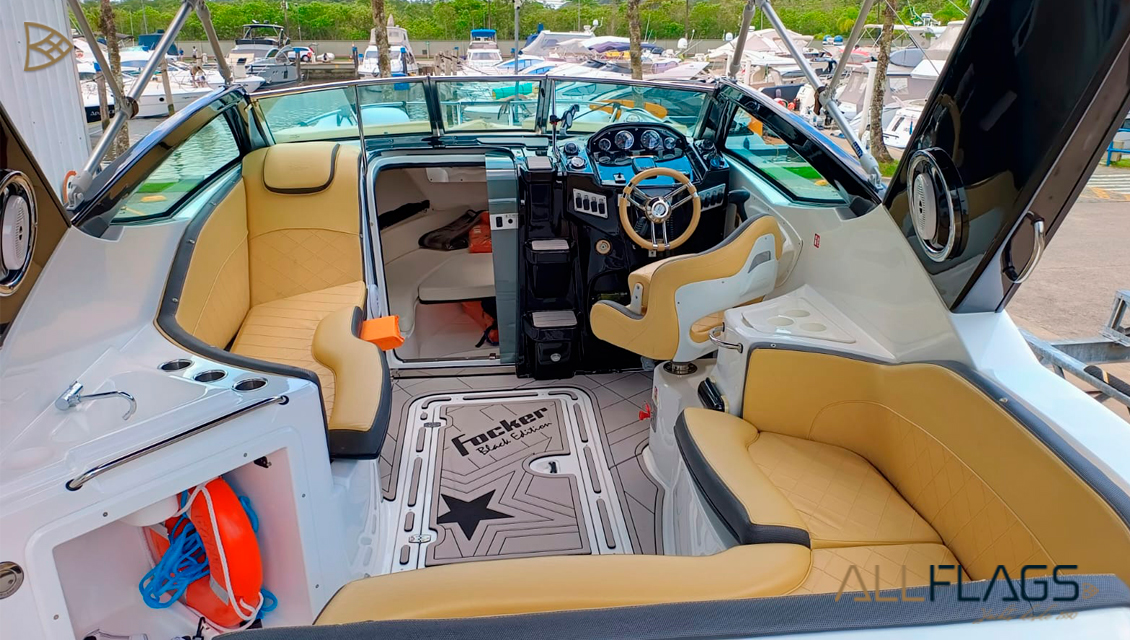 Lancha Focker 265 Black Edition - Imagem 5