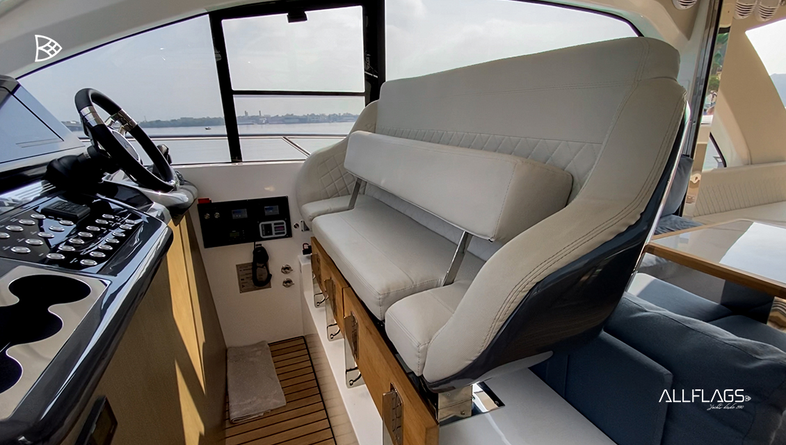 Lancha NX 50 Invictus HT - Imagem 8