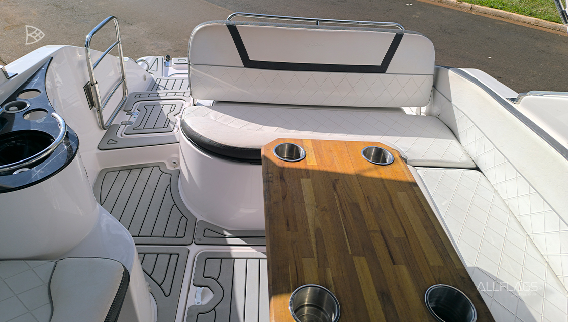 Lancha Focker 275 - Imagem 4