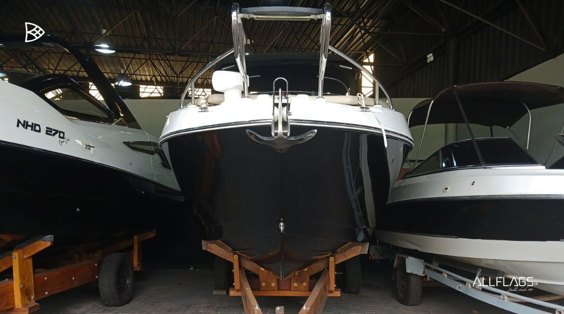 Lancha Focker 242 GTC - Imagem 2