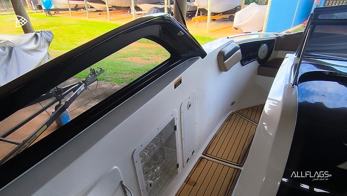 Lancha NX 250 - Imagem 6