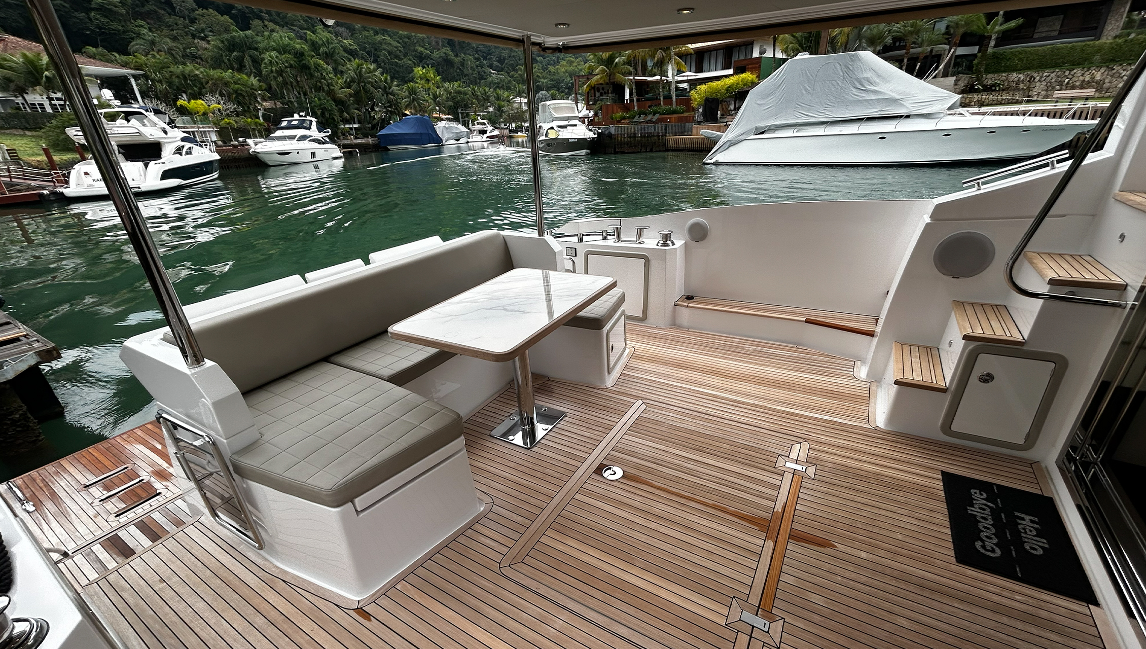 Azimut 56 - Imagem 8