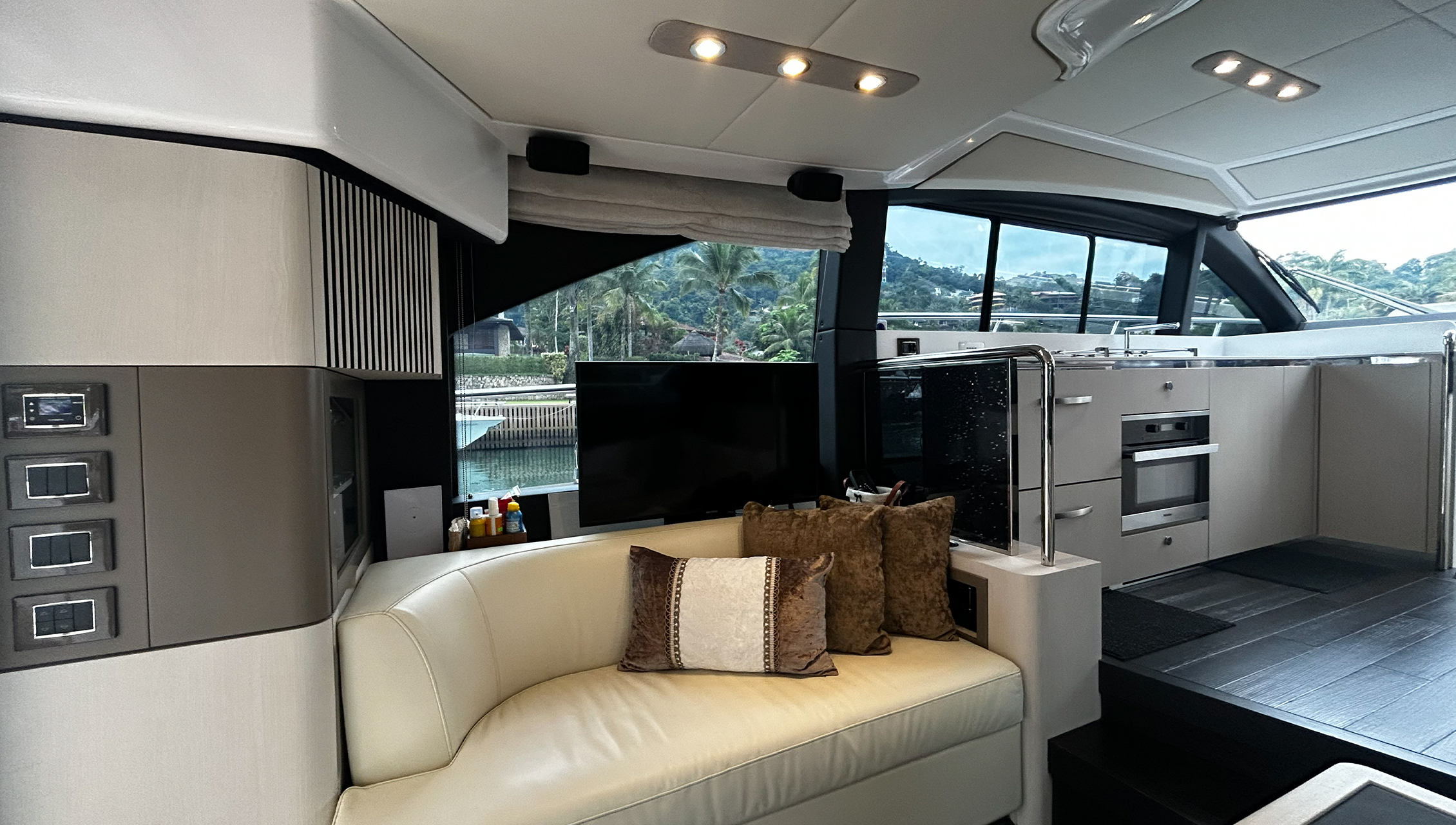 Azimut 56 - Imagem 9