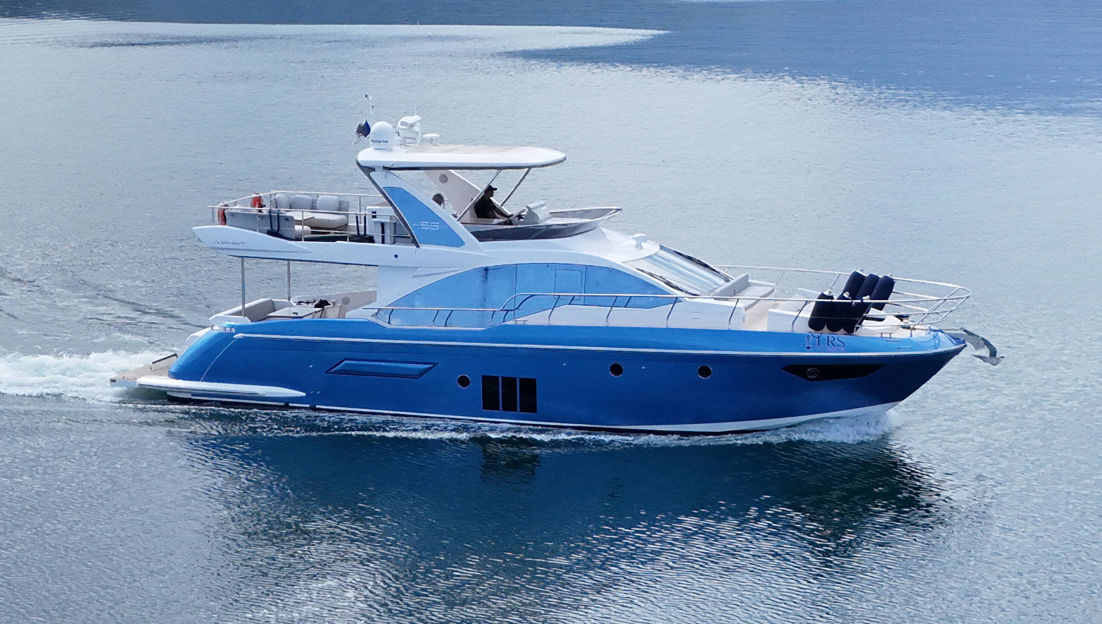 Azimut 56