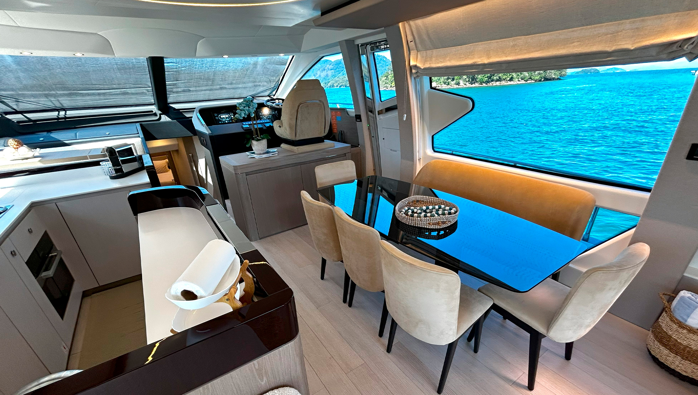 Azimut 74 - Imagem 12