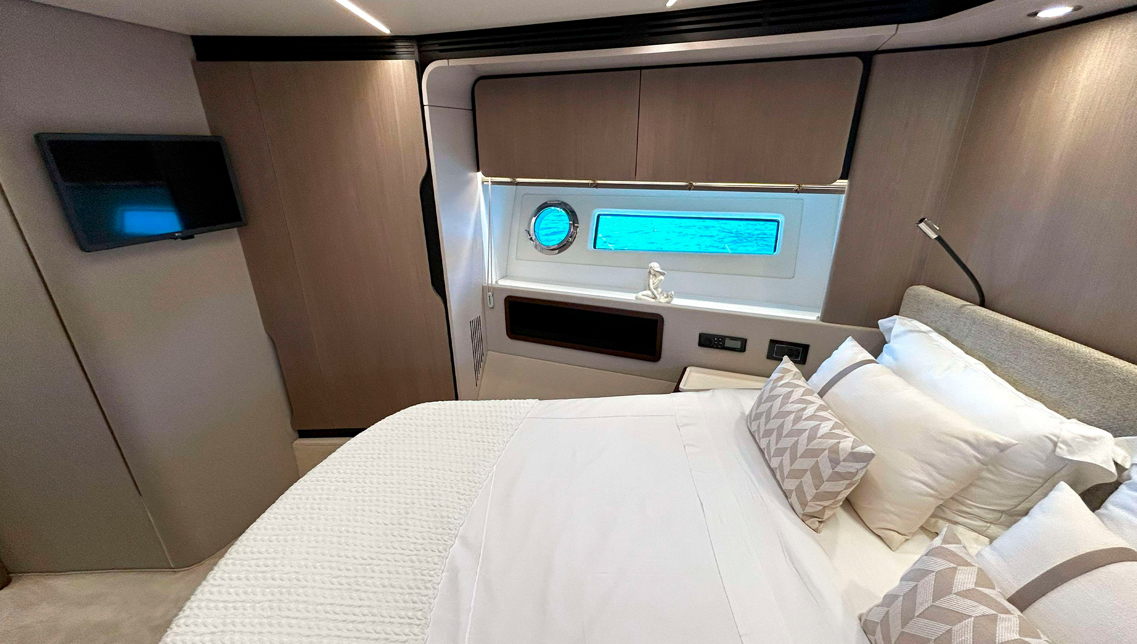 Azimut 74 - Imagem 16