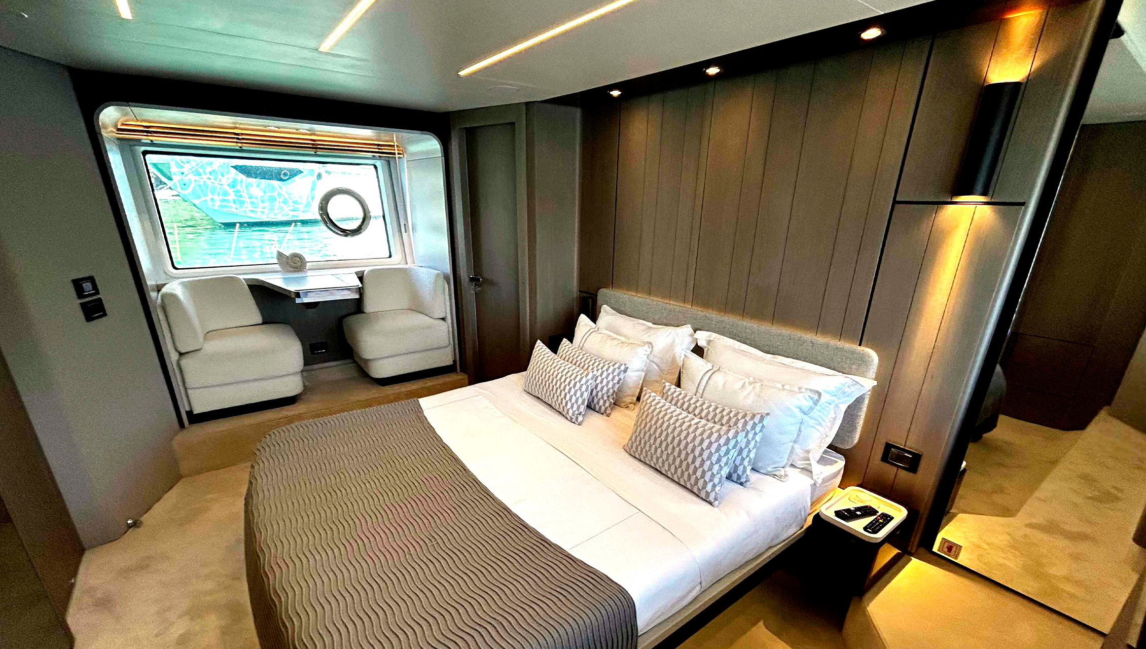 Azimut 74 - Imagem 19
