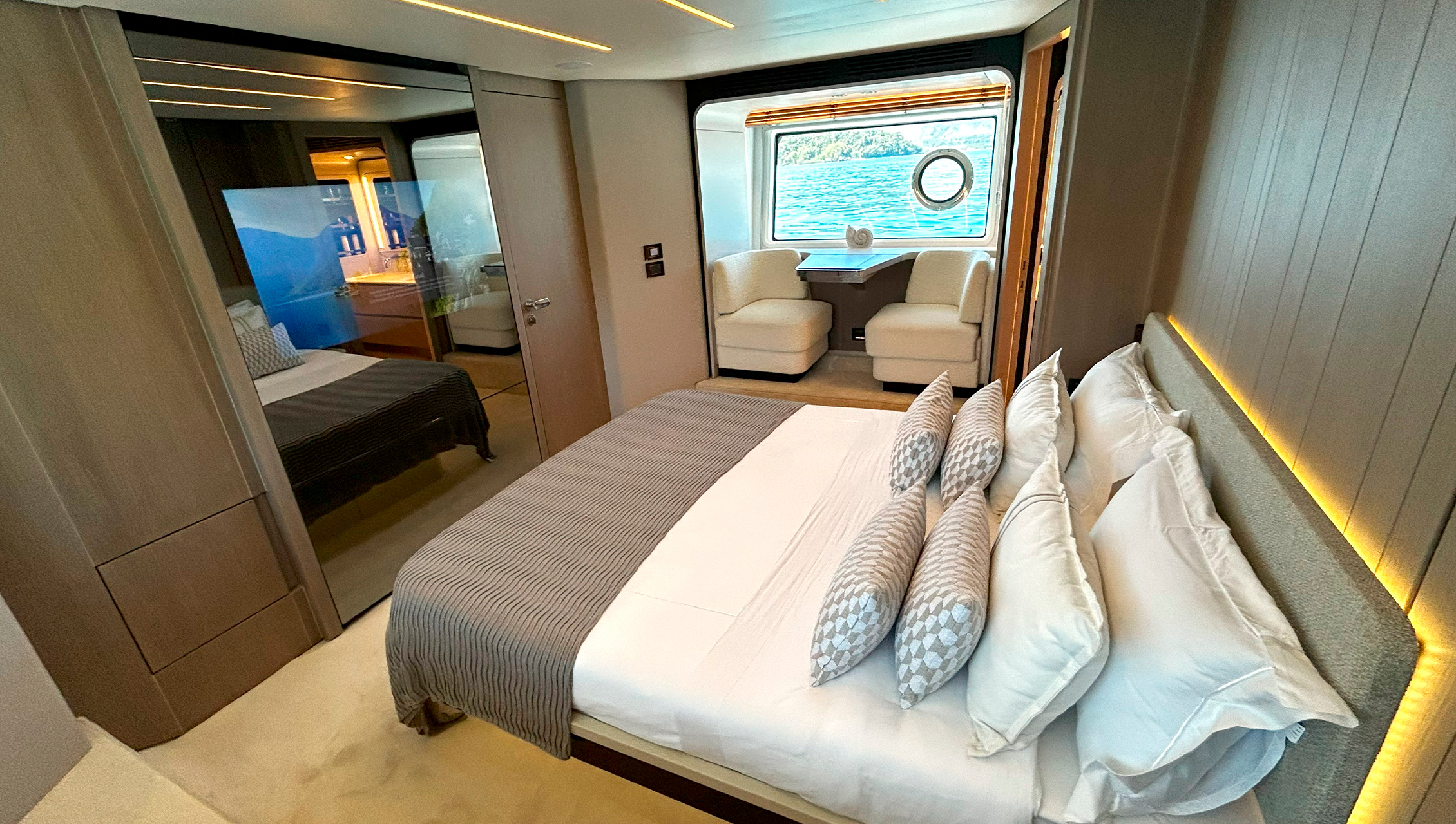 Azimut 74 - Imagem 21