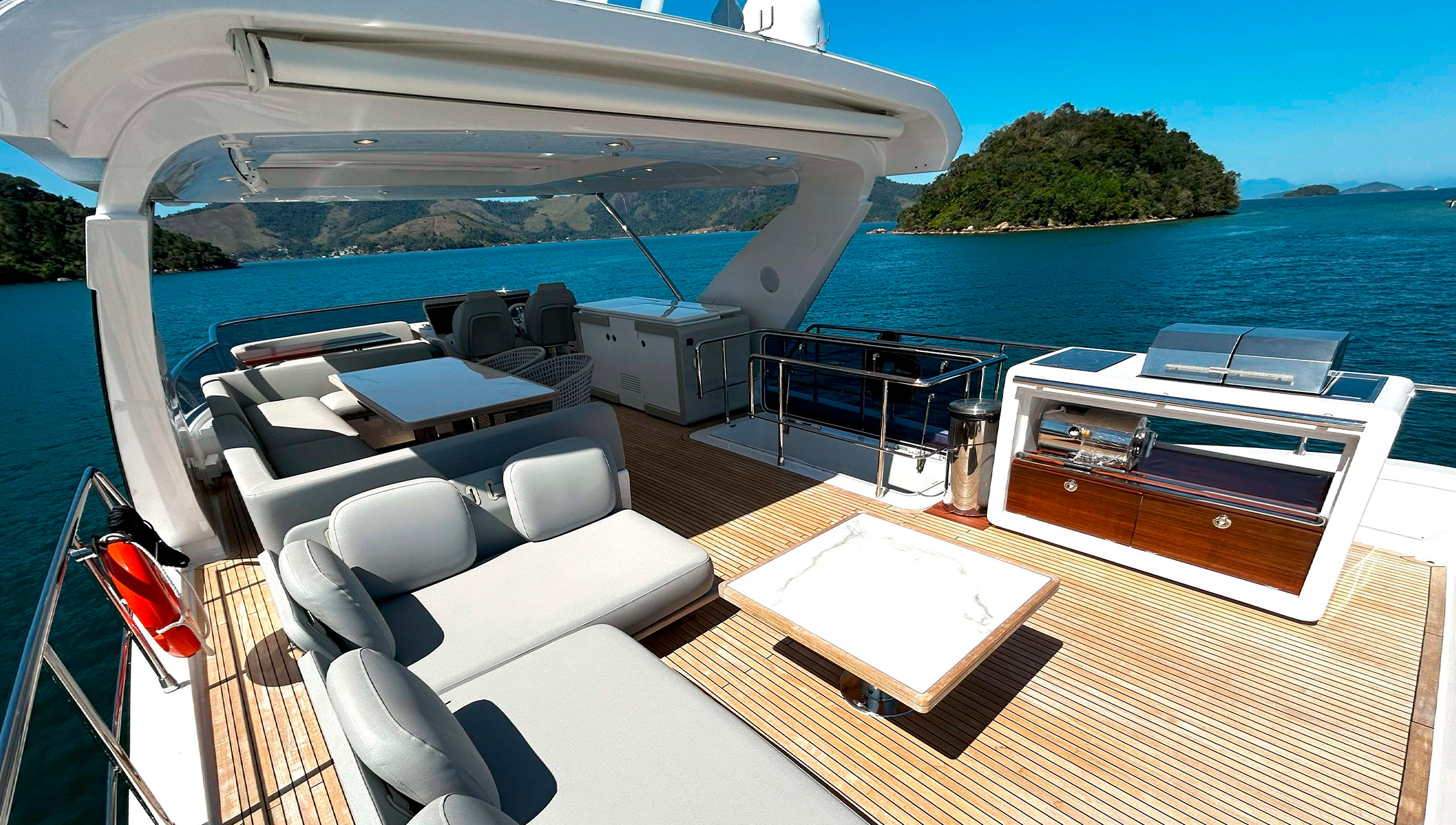 Azimut 74 - Imagem 24
