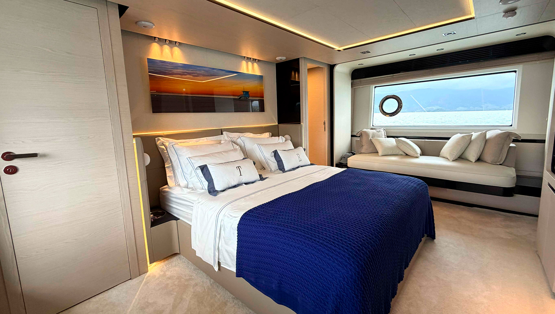 Azimut 83 - Imagem 16