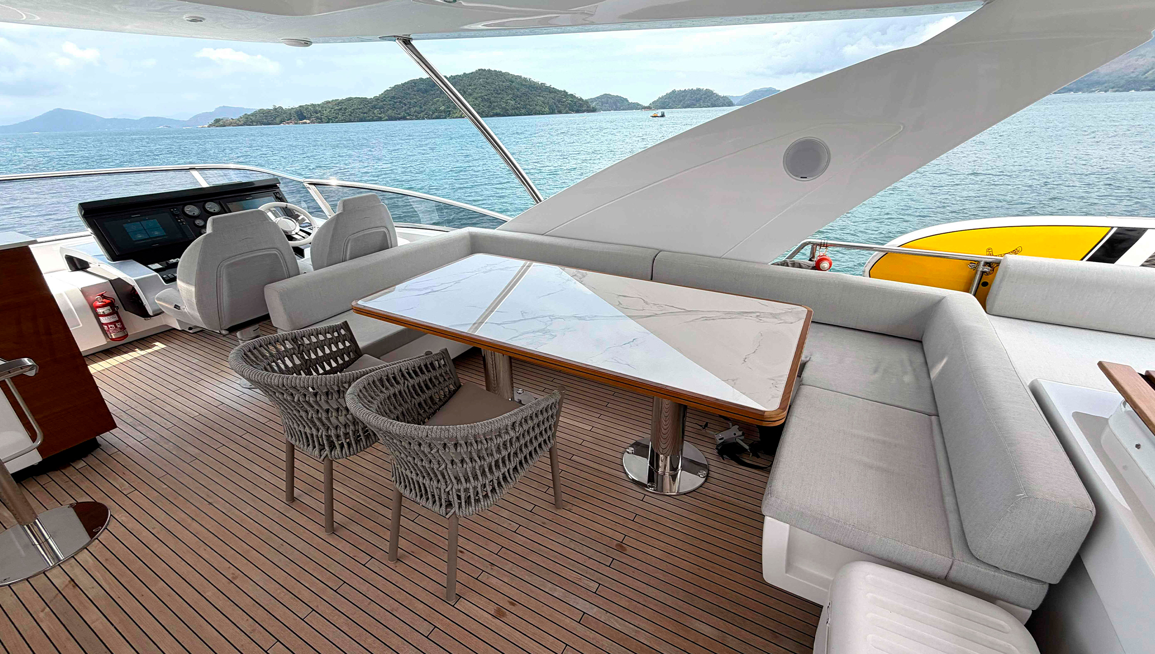 Azimut 83 - Imagem 21
