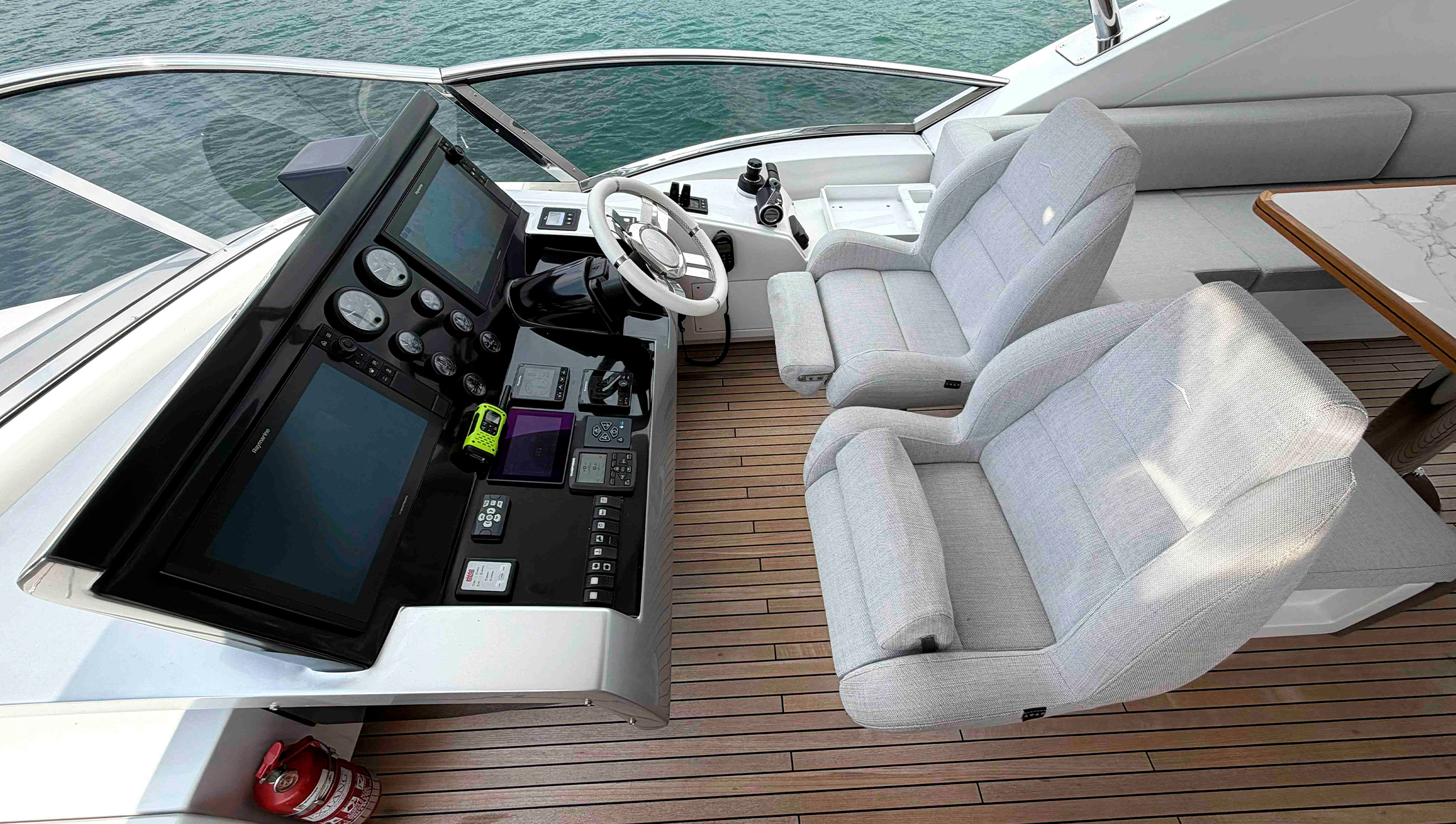 Azimut 83 - Imagem 23