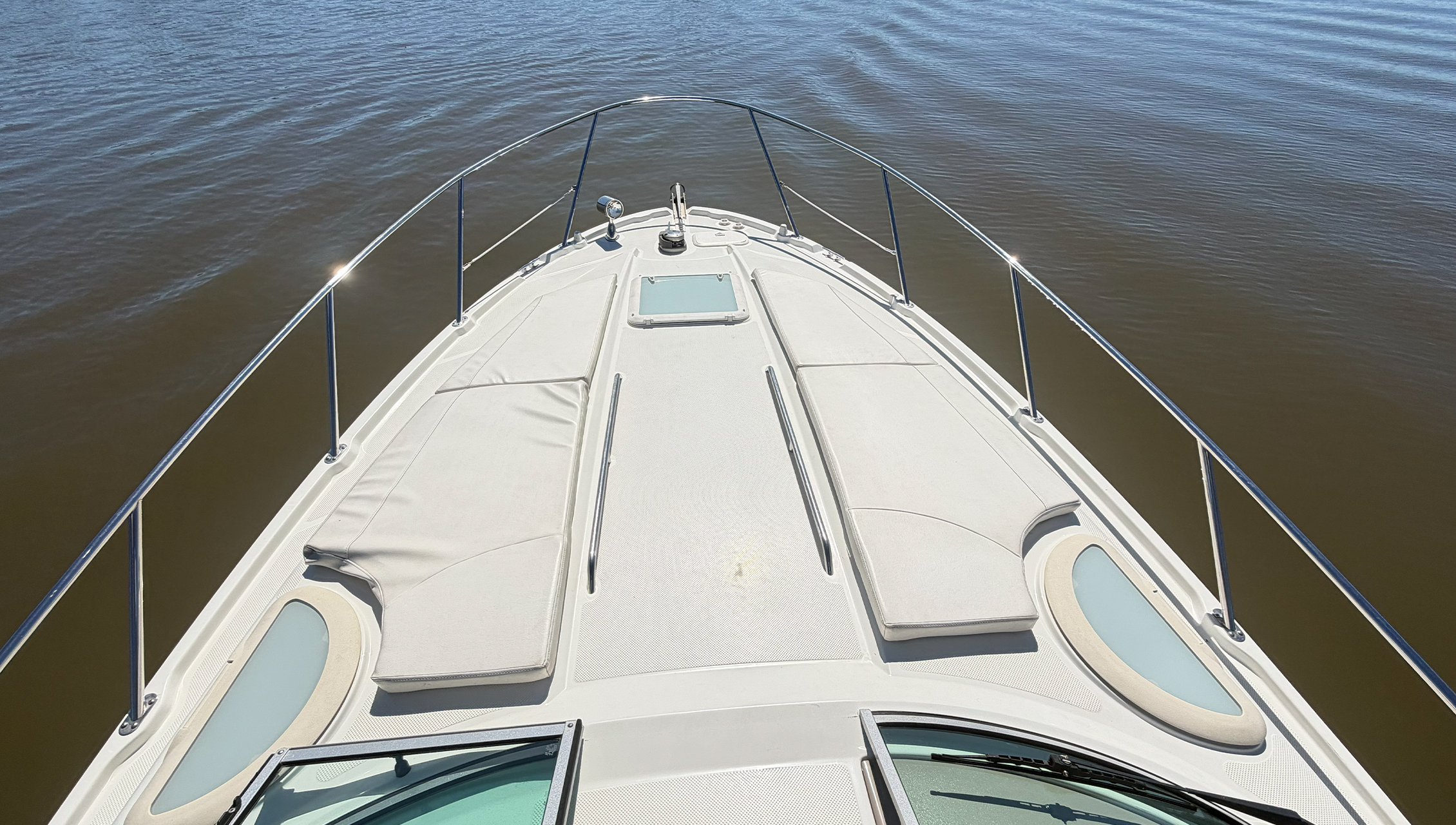 Bayliner 350 - Imagem 11