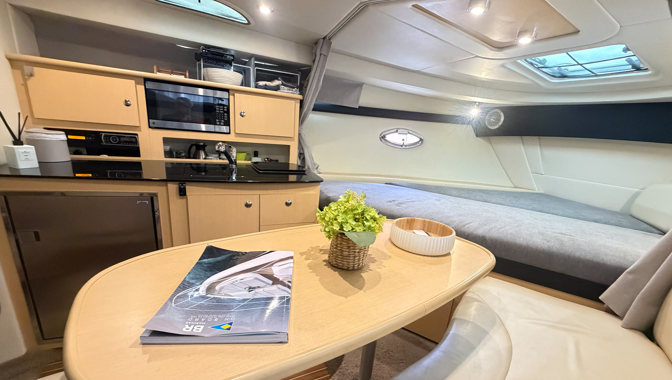 Bayliner 350 - Imagem 15
