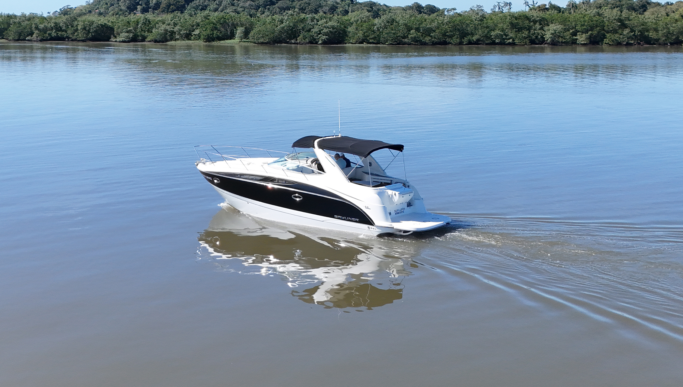 Bayliner 350 - Imagem 3