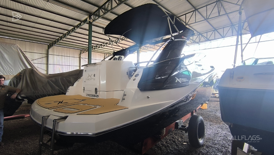 Lancha NX 250 - Imagem 6
