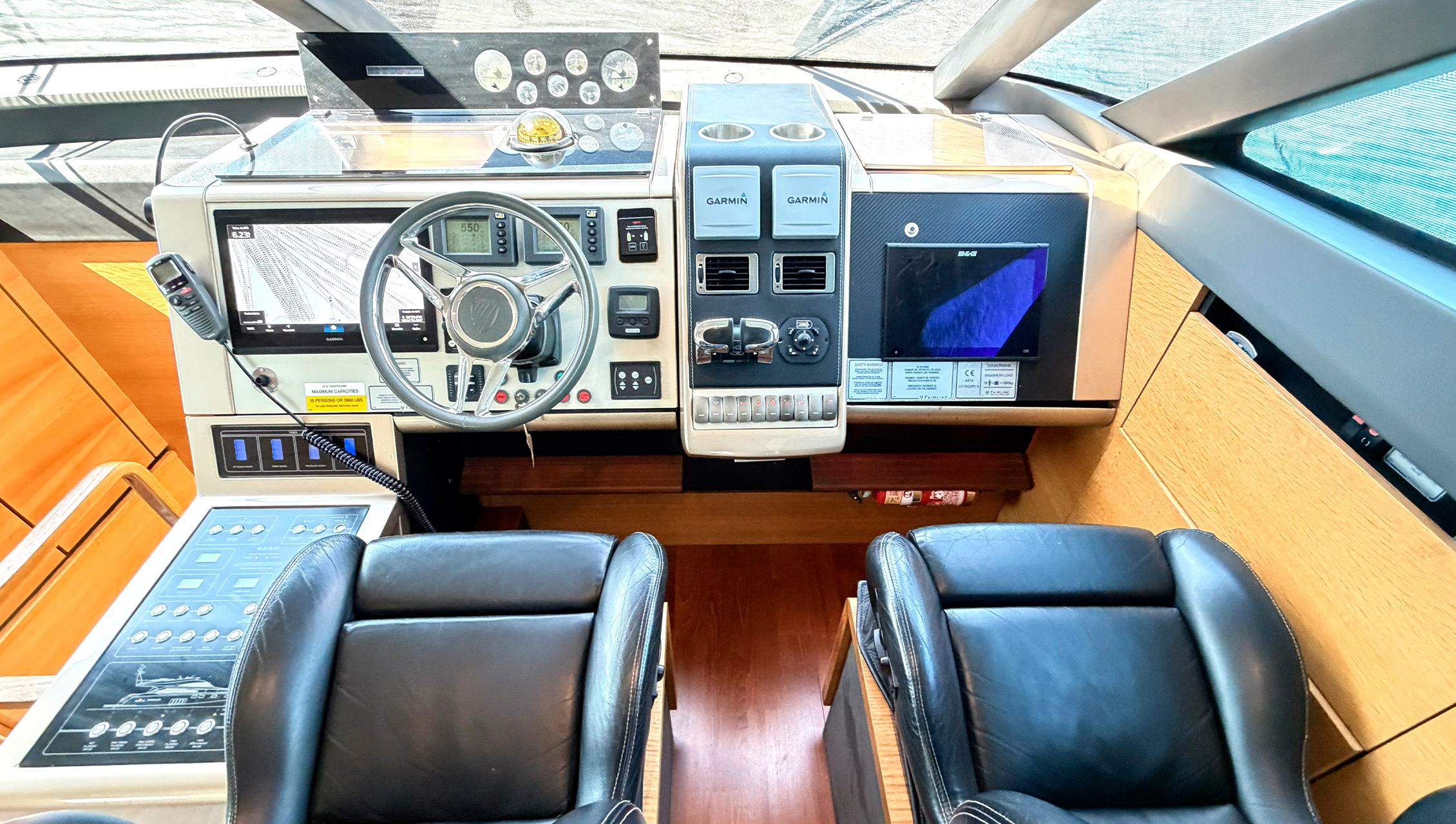 Fairline Squadron 65 - Imagem 10