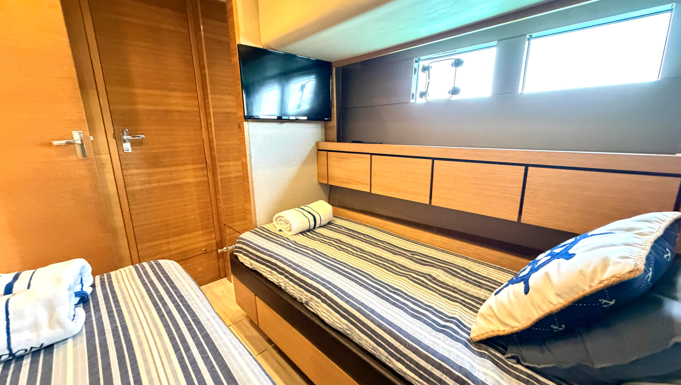 Fairline Squadron 65 - Imagem 14