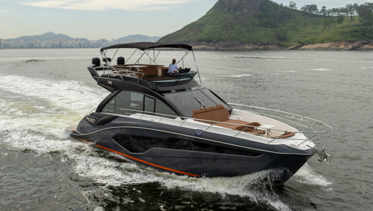 NX 50 Invictus Fly